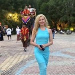 Ira, 53 (9 , 0 )