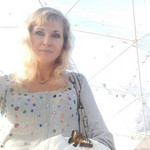 Galina, 47 (3 , 0 )
