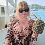 Яная, 49