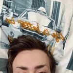 Максим, 21