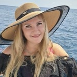 Алена, 46 (3 фото, 0 видео)
