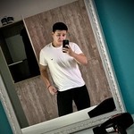 Денис, 22 (2 фото, 0 видео)